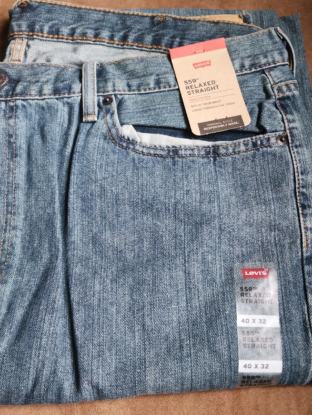 Levi's 559 Relaxed Straight Jeans in Light Blue 40 X 32